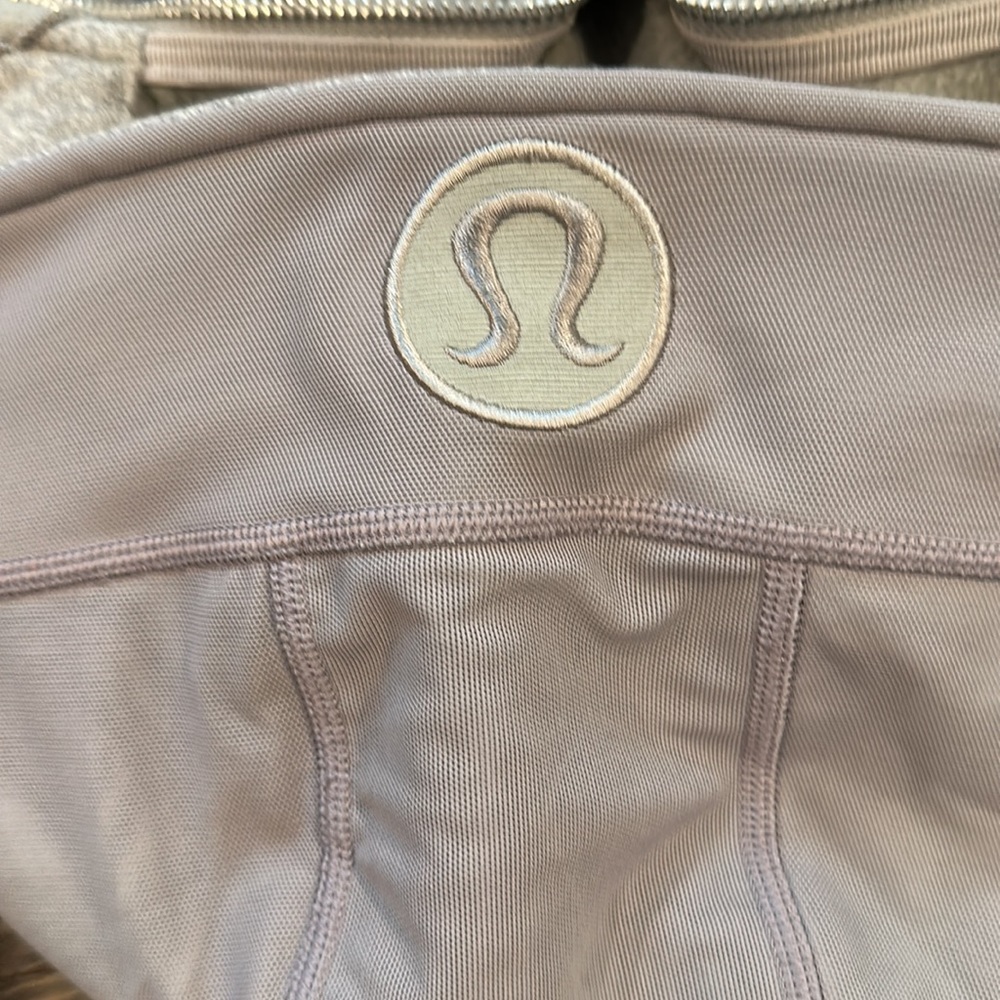 Lululemon Scuba Oversized Full Zip Hoodie - Picture 5 of 7